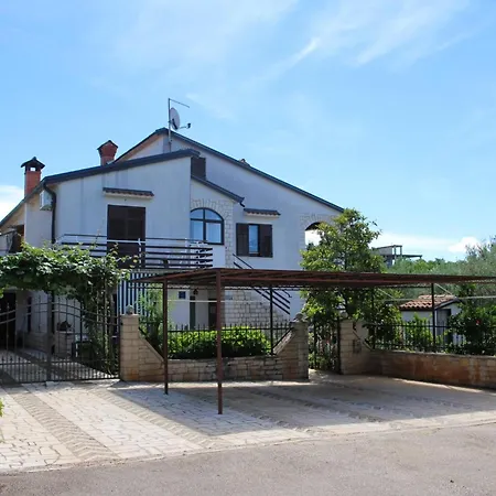 Jakomina 2 Mit Garten In Strandnaehe Apartmán *